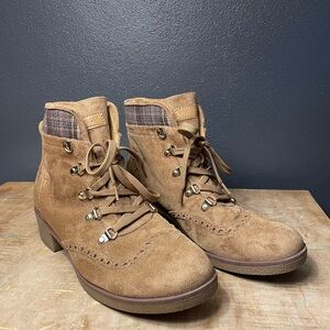 Tommy Hilfiger Pre-Owned Tan Lace Up Boots Size 10M